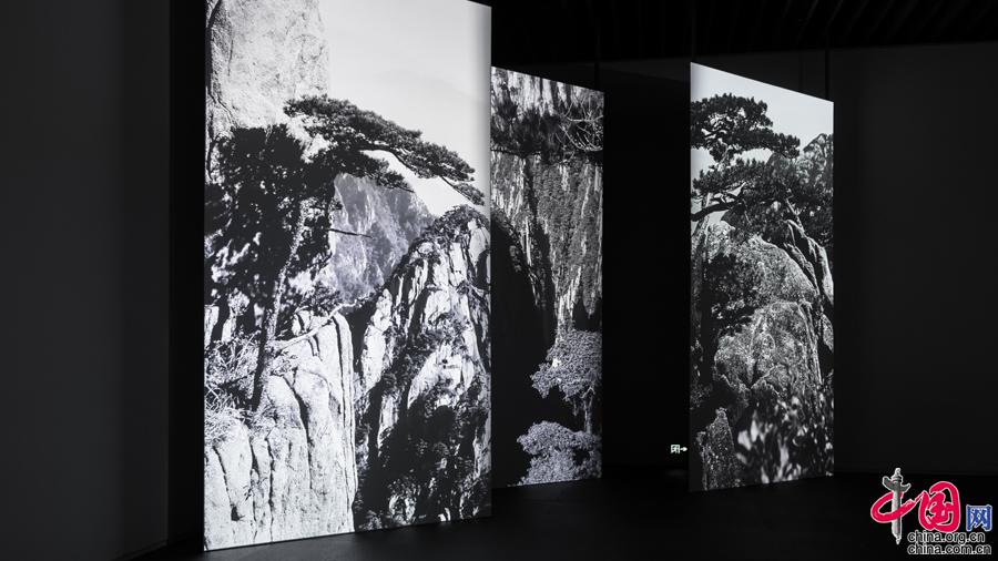 “再造灵境——当代艺术展”开幕 数字美学让艺术创作更加自由开放