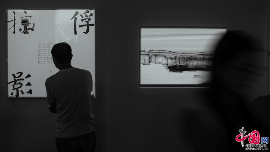 “再造灵境——当代艺术展”开幕 数字美学让艺术创作更加自由开放