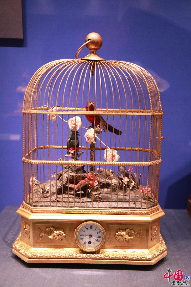 钟鸣盛世 紫禁城和避暑山庄首次合璧展出钟表