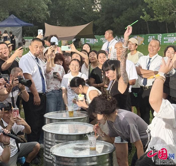 2024北京朝阳国际精酿啤酒节启幕 上演精酿派对嘉年华