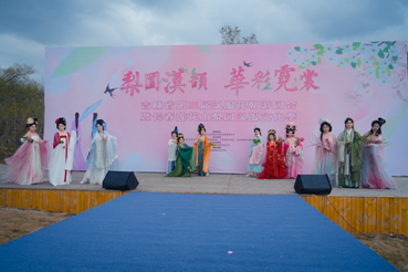 长春百年梨园盛景绽放 汉服花朝节游园会盛况空前