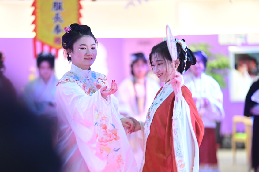 火火国风潮 青年汉服社团专场文艺演出传承传统文化