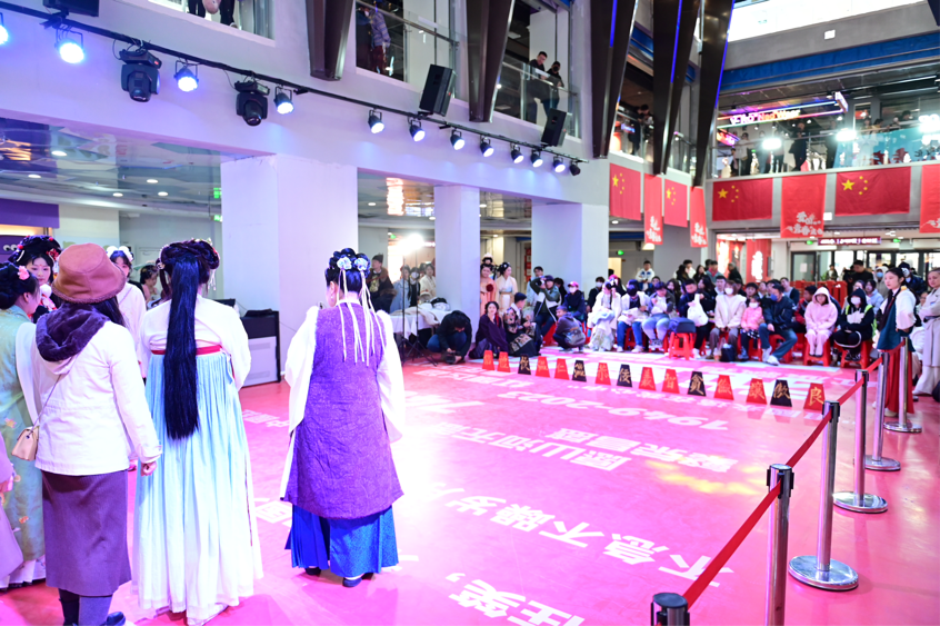 火火国风潮 青年汉服社团专场文艺演出传承传统文化