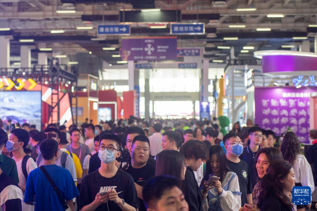 浙江杭州：第十九届中国国际动漫节开幕