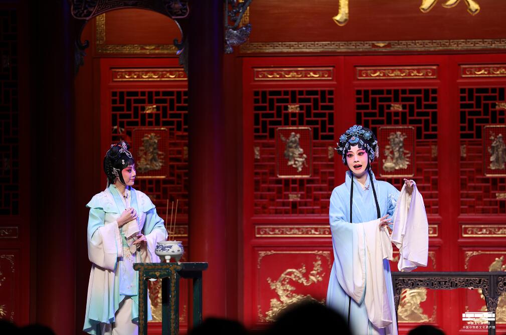 北方昆曲剧院《西厢记》亮相中国非遗馆 昆腔雅韵诠释传统戏曲魅力