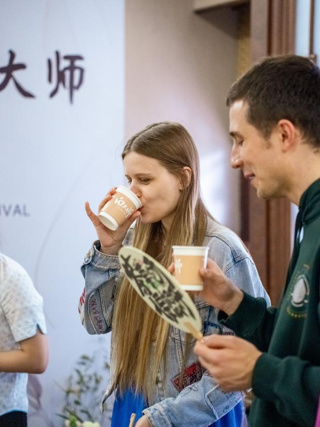 白大师茶业：开启年轻人饮茶新风尚 让茶叶可养生可交友