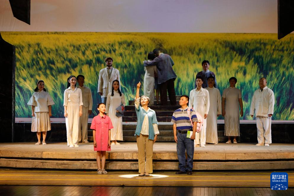 新版红色儿童剧《大豆谣》在兰州上演