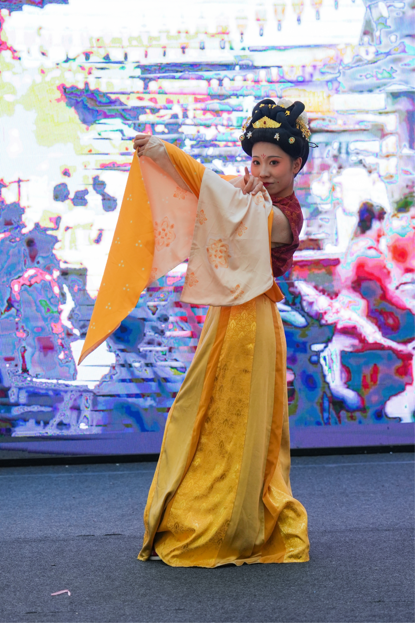 松盛汉服文化艺术盛典暨礼衣华夏汉服模特大赛东北赛区表彰大会成功举办