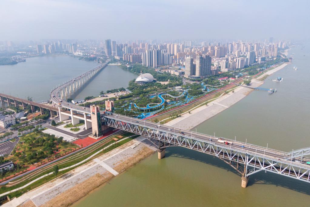 浔阳江头文化公园绘就新“琵琶行”