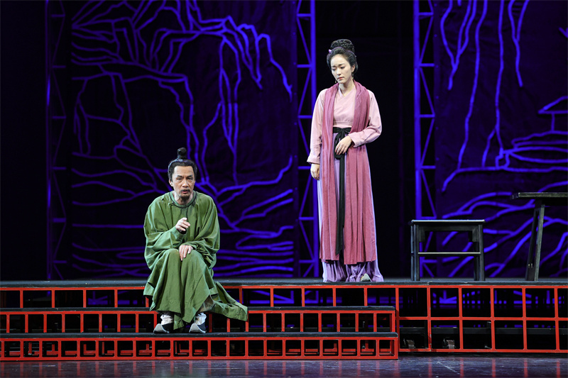 北京人艺再演《杜甫》 打造一个诗人的世界