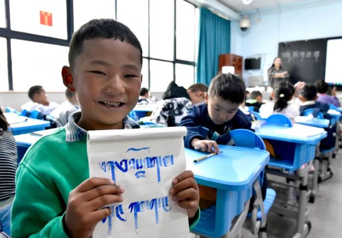 解决新词术语汉藏对照问题，为何迫切？