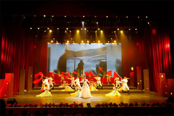 “黑土颂·雪域情”龙藏两地文化交流系列文艺汇演精彩上演