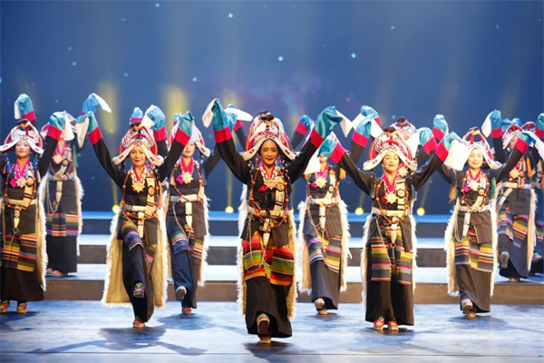 “黑土颂·雪域情”龙藏两地文化交流系列文艺汇演精彩上演