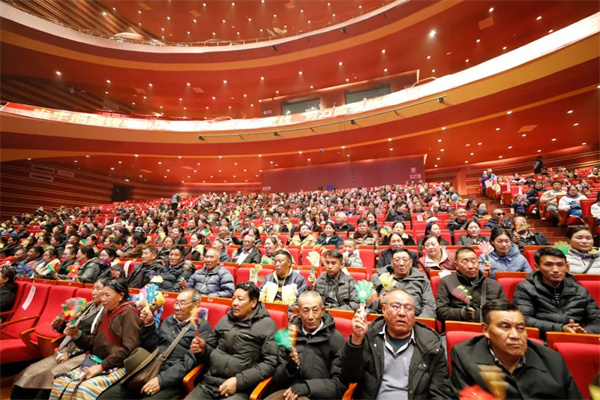 “黑土颂·雪域情”龙藏两地文化交流系列文艺汇演精彩上演