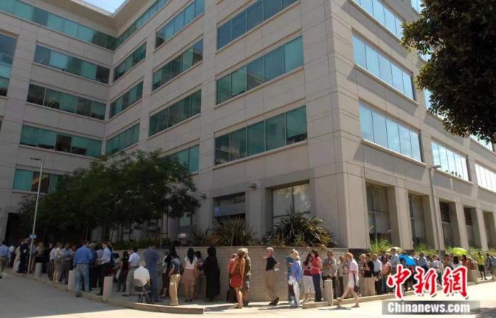 东西问|终结“历史的终结”，什么是中国模式？