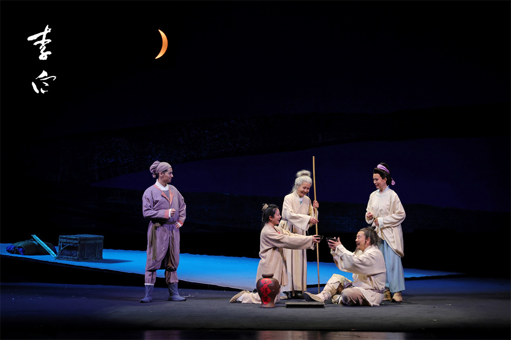 濮存昕龚丽君携手三十年 话剧《李白》传承经典再现中国文人风骨