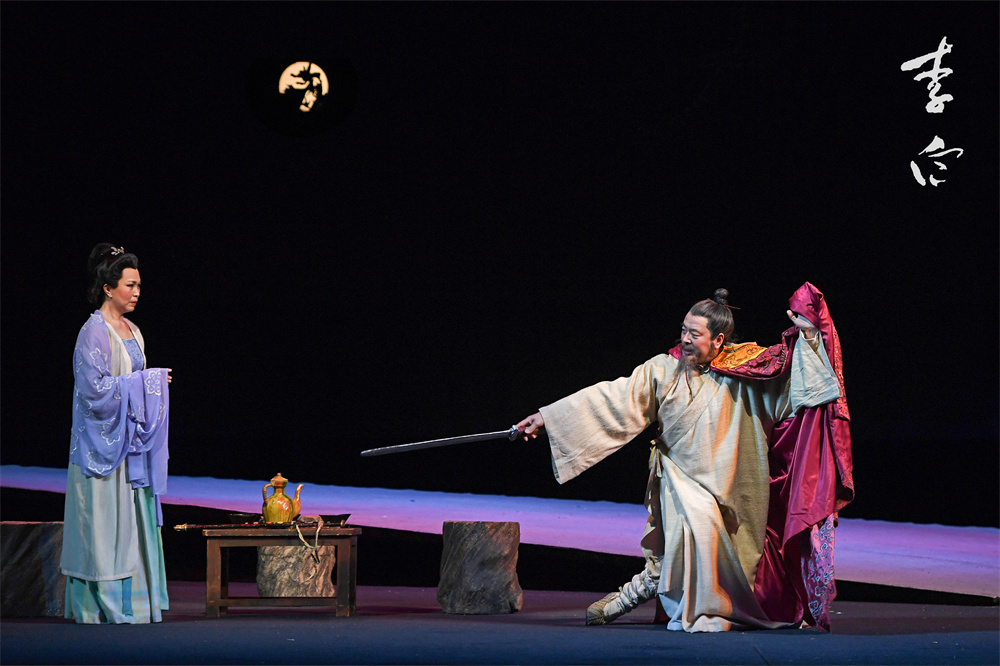 濮存昕龚丽君携手三十年 话剧《李白》传承经典再现中国文人风骨