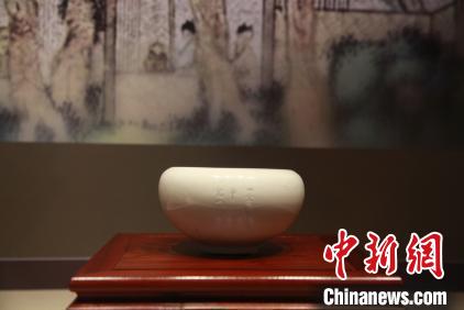 凝脂如玉惊艳世界 134件明清德化白瓷广州展出