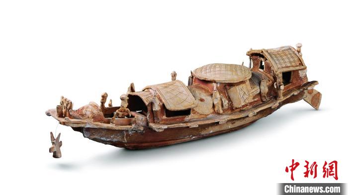 “南越王”来了！穿着丝缕玉衣、吃着烧烤来了