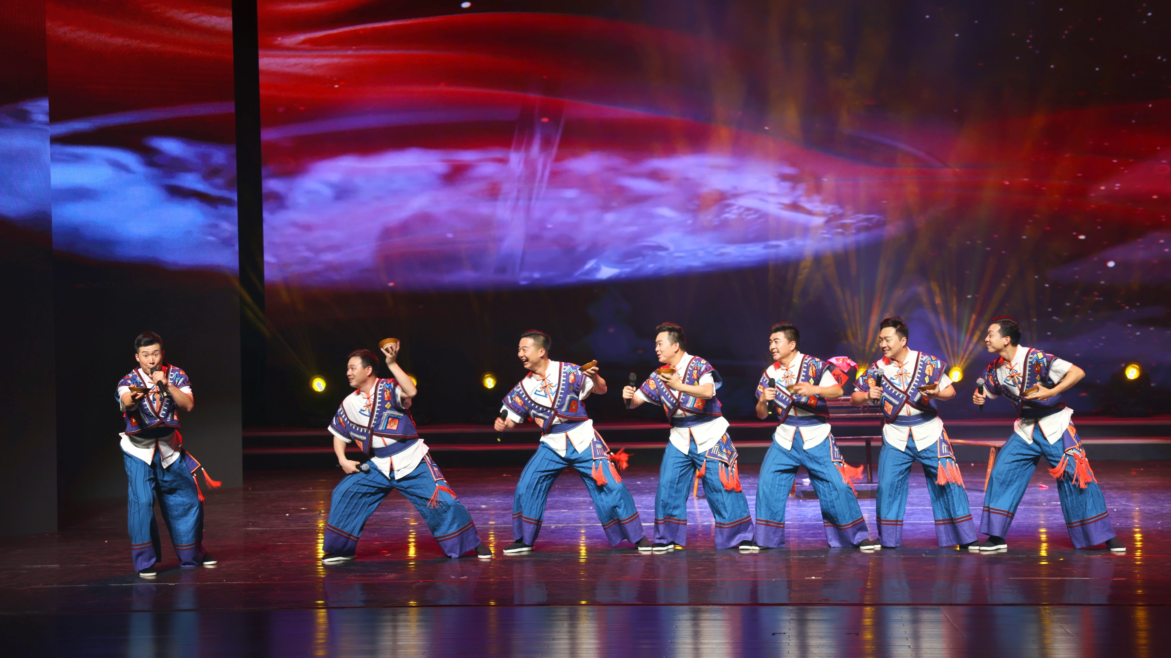 恩施“土家稀奇哥” 他们用“稀奇的声音”撩动北京！