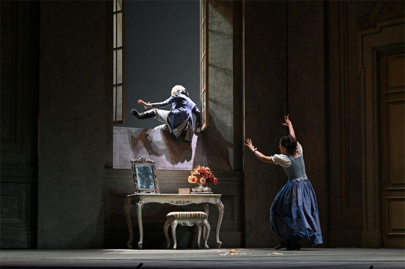 莫扎特歌剧《费加罗的婚礼》第六轮上演 “第二现场”直播蓄势待发