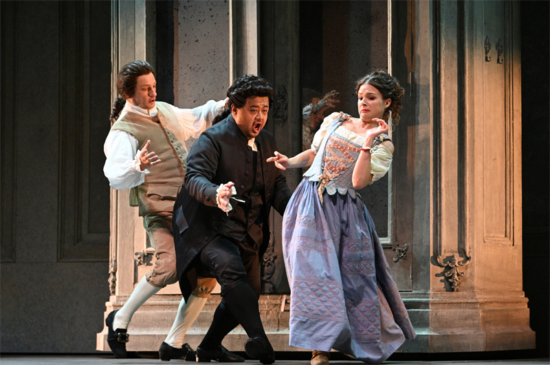 莫扎特歌剧《费加罗的婚礼》第六轮上演 “第二现场”直播蓄势待发