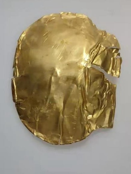 早于三星堆，郑州商都遗址首次出土“金面具”