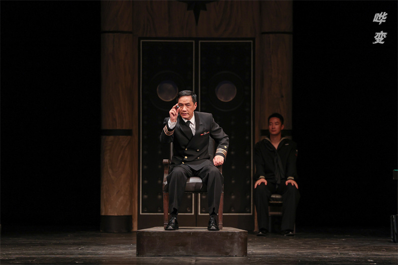 现象级话剧《哗变》再上演 观众感受“台词风暴”